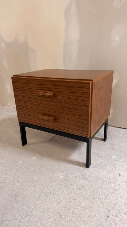 Mid Century Kommode Nachttisch mit 2 Schubladen 60er Jahre