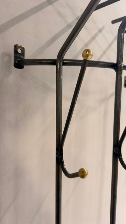 Garderobe mit Wandmontage aus Metall