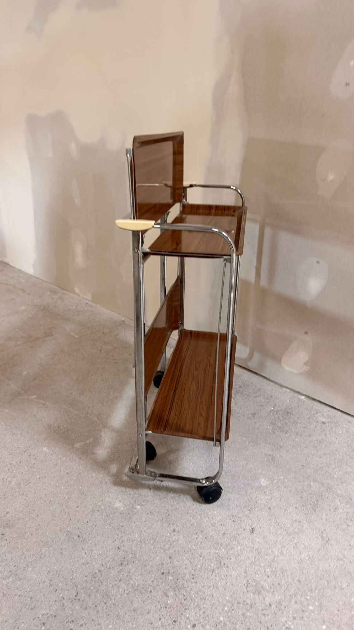 Mid Century klappbarer Servierwagen/ Barwargen aus den 60`s
