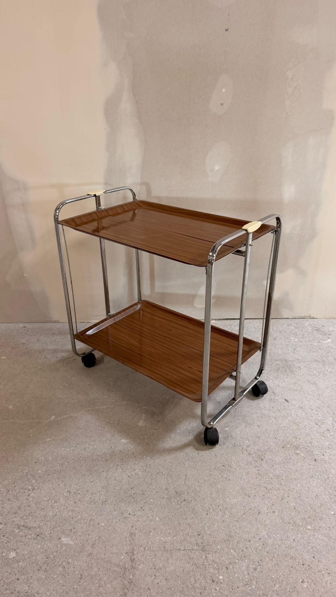 Mid Century klappbarer Servierwagen/ Barwargen aus den 60`s