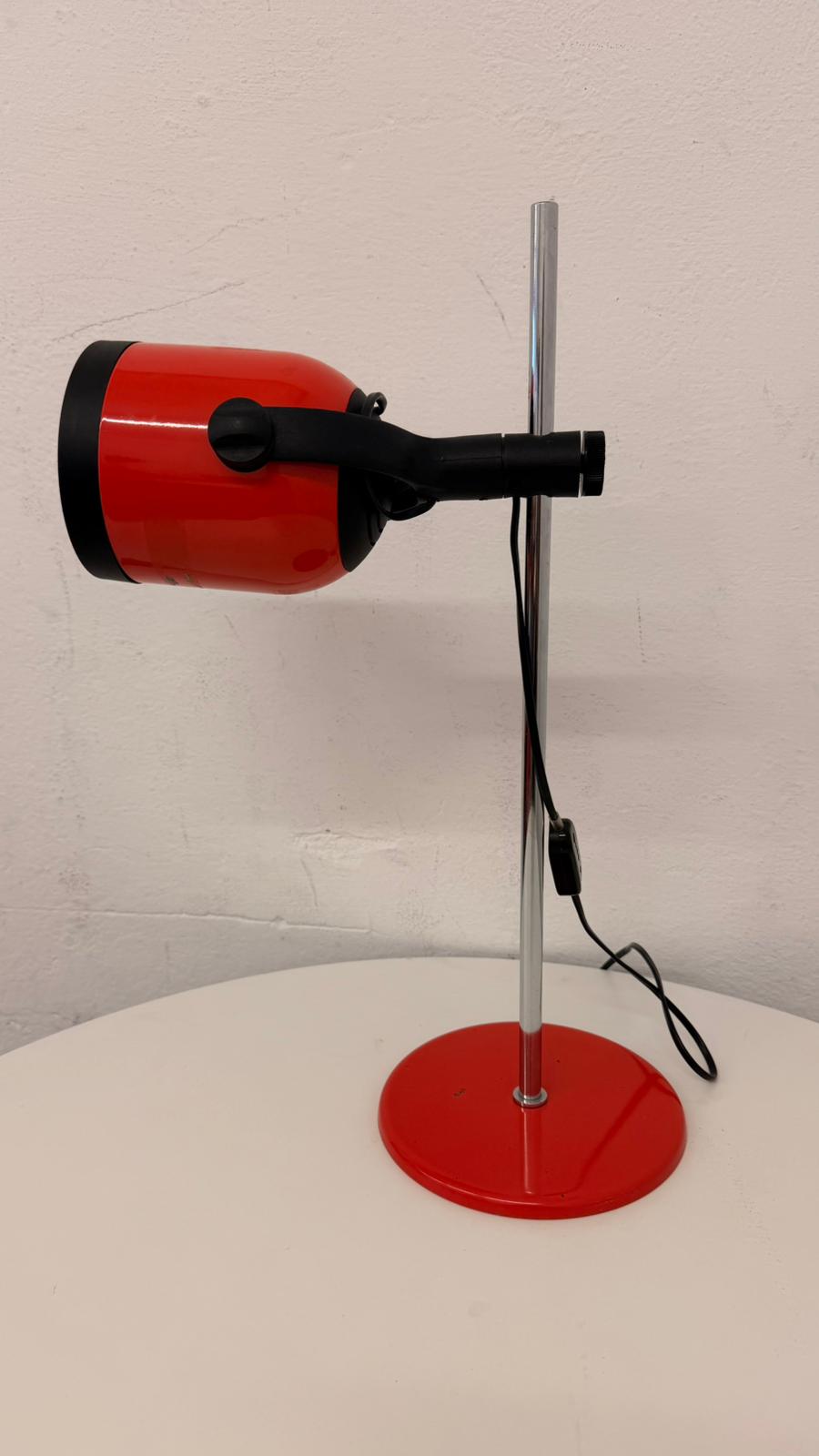 Vintage Space Age Tischlampe, Industrial Look in rot 70`s