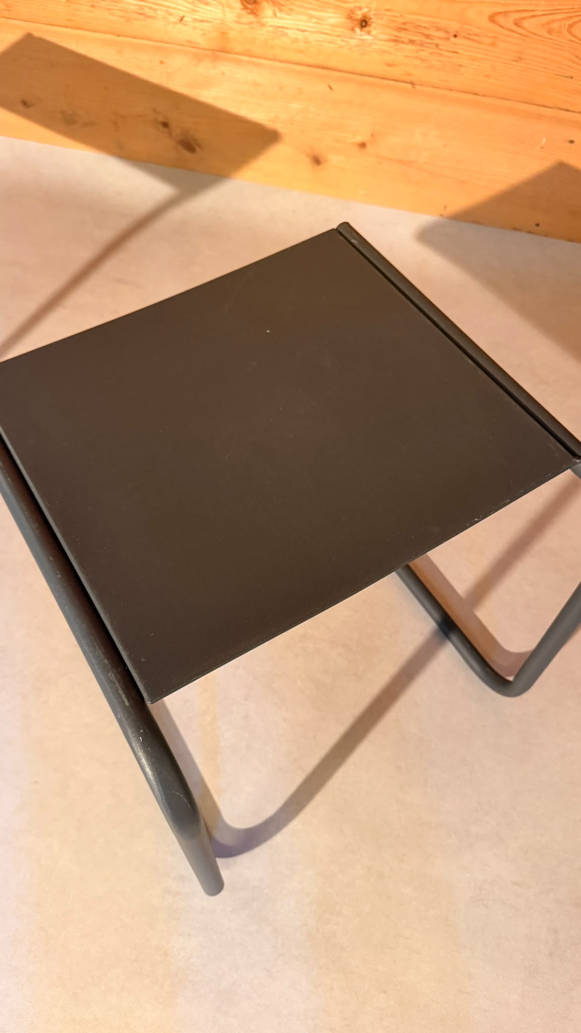 Club Beistelltisch Mattschwarz von FIAM Freischwinger Design