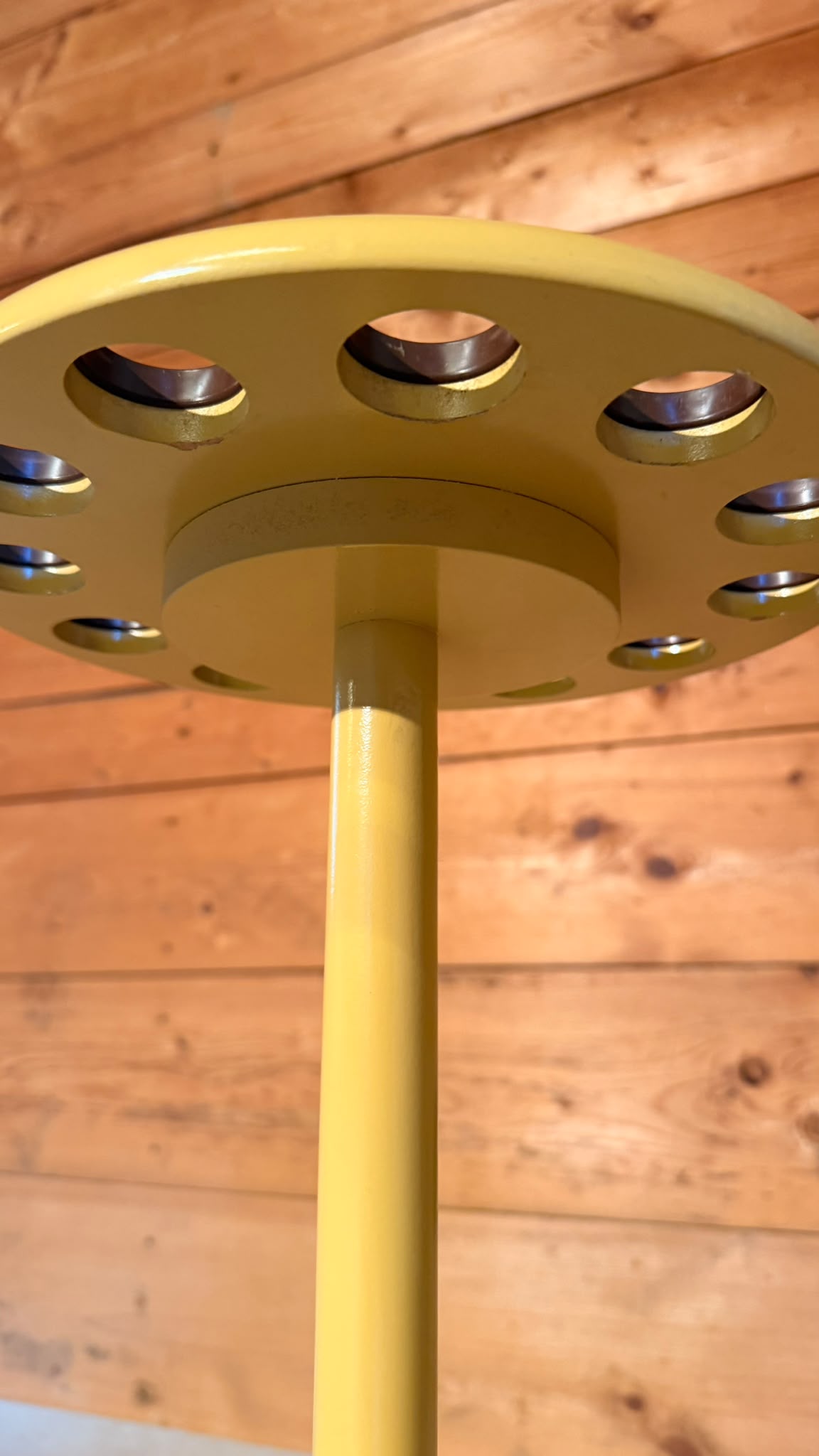 Vintage Design Regenschirmständer Gelb aus den 80er