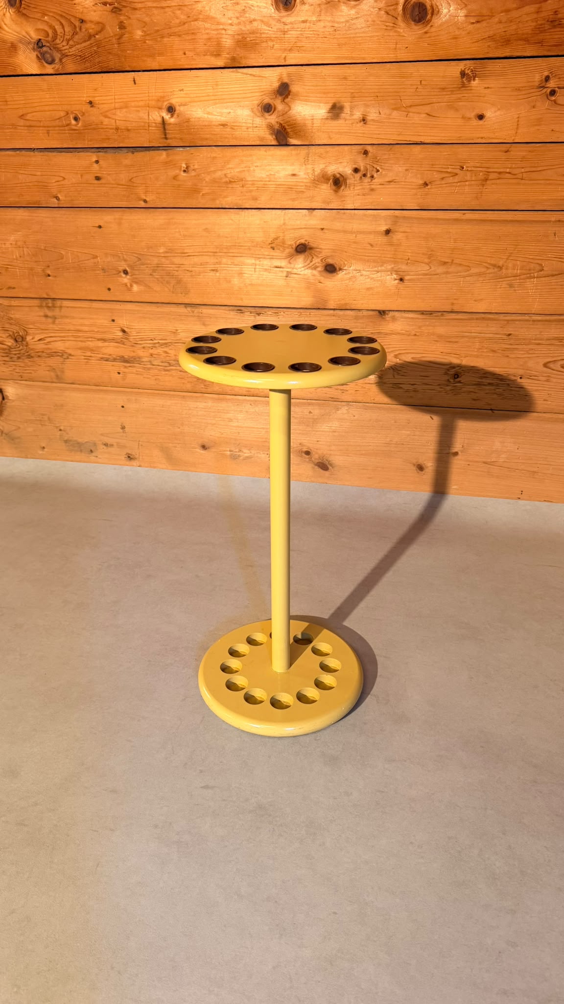 Vintage Design Regenschirmständer Gelb aus den 80er