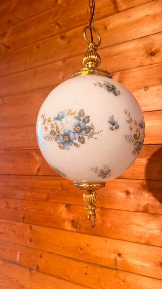 Vintage Hängelampe Opalglas Messing Blumenmuster aus Italien