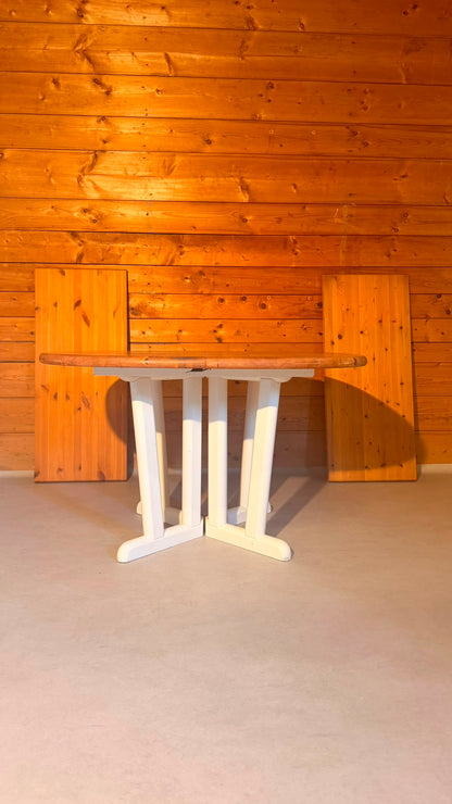 Esstisch aus Kiefer Massivholz im Landhaus Stil, ausziehbar