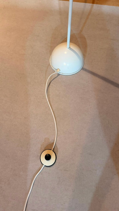 Schweizer Vintage Schwingarm Stehleuchte mit Gegengewicht