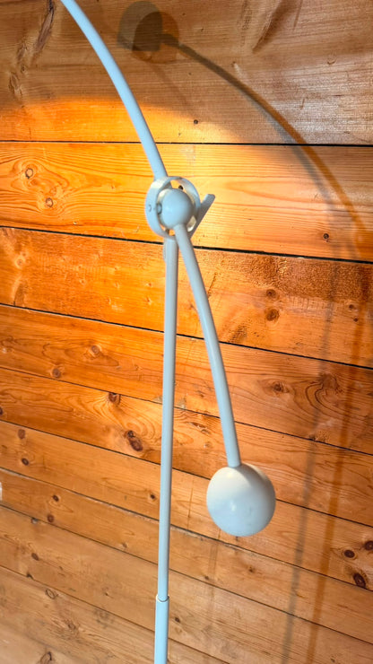 Schweizer Vintage Schwingarm Stehleuchte mit Gegengewicht