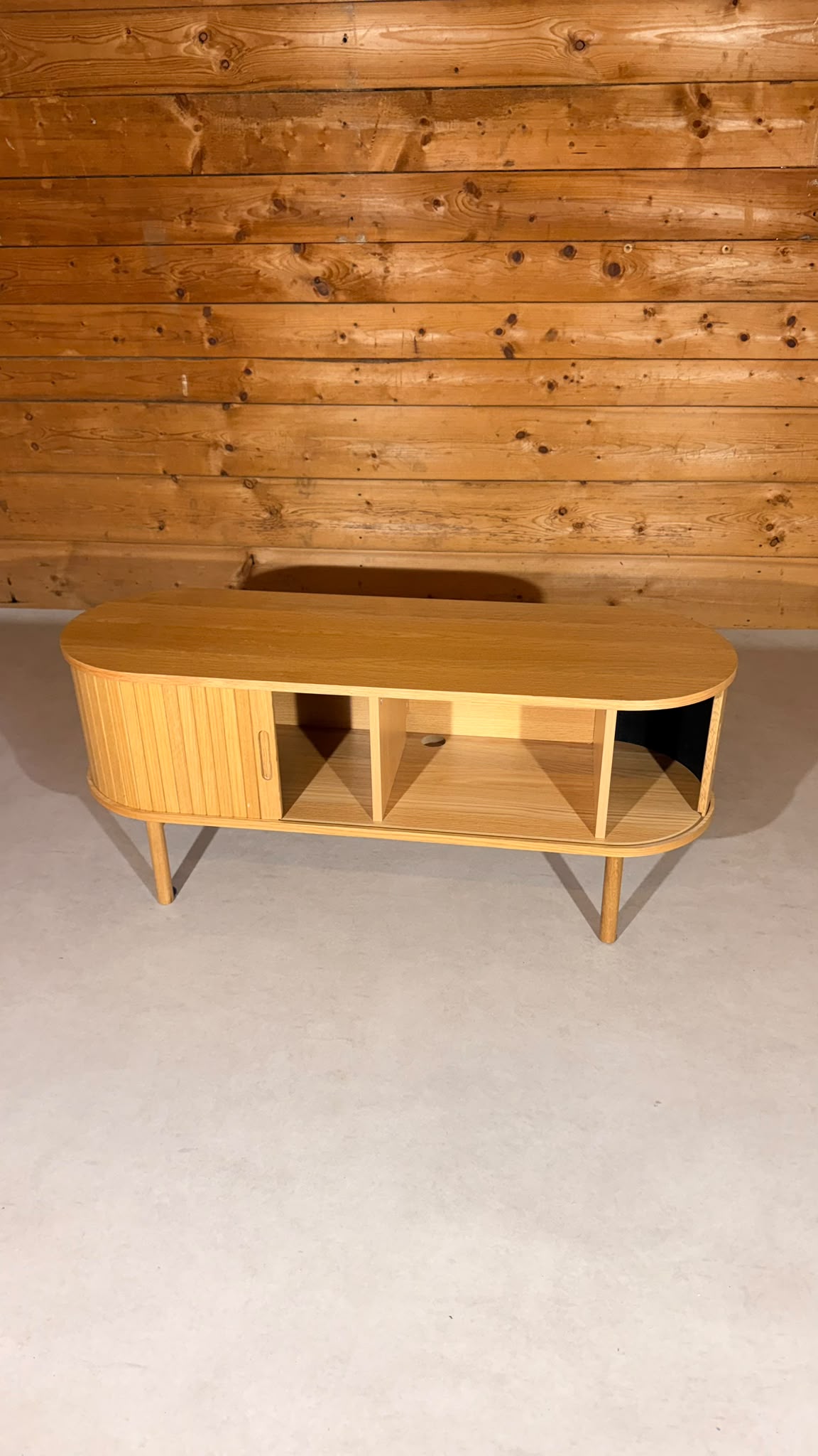 JYSK LYNGVIG TV Bank Sideboard Eiche mit Schiebetüren