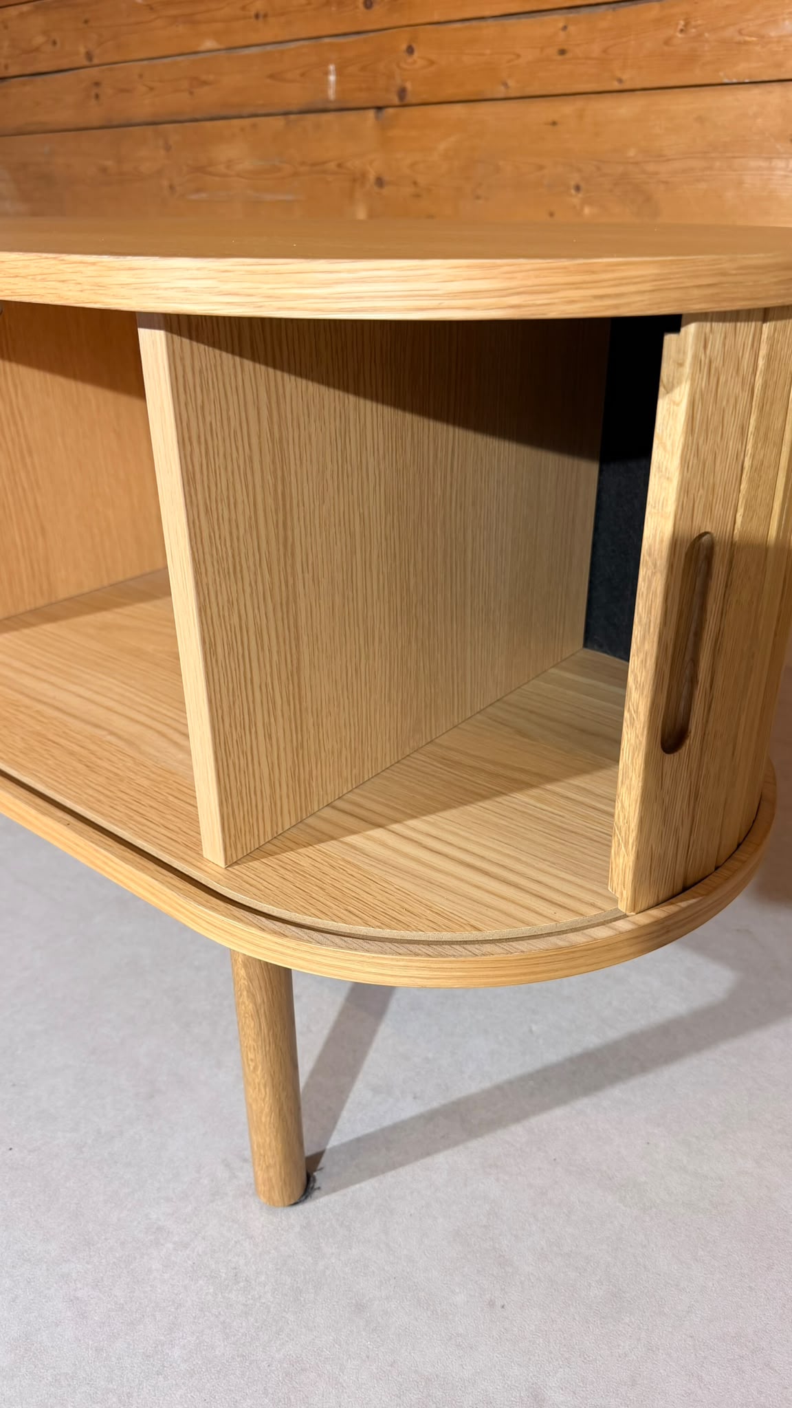 JYSK LYNGVIG TV Bank Sideboard Eiche mit Schiebetüren