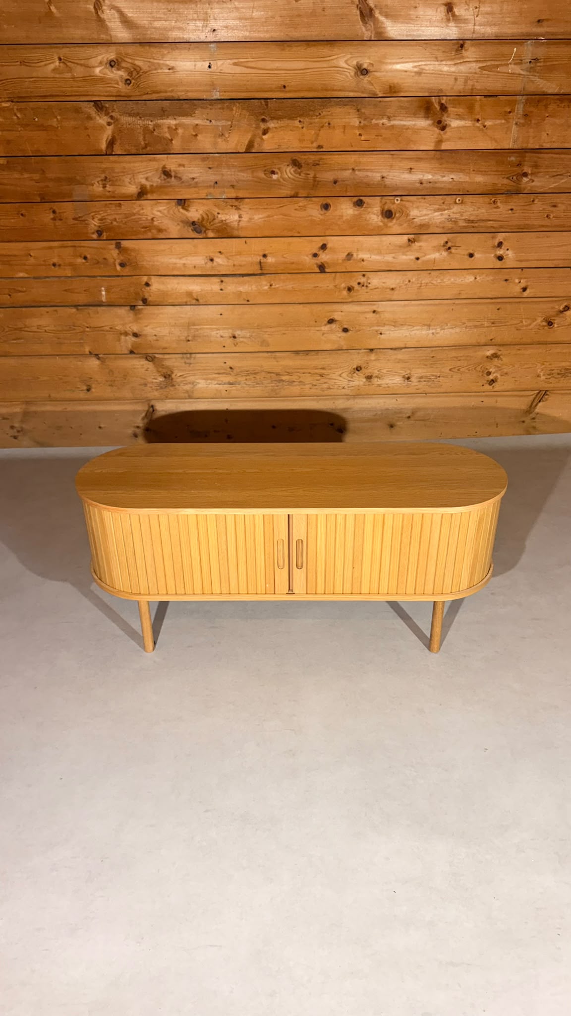 JYSK LYNGVIG TV Bank Sideboard Eiche mit Schiebetüren