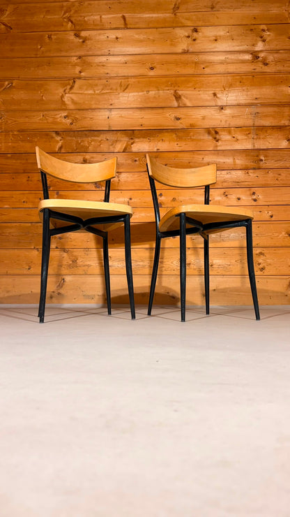 GO IN Design Munich Vintage Stühle Holz Metall