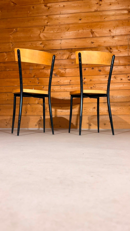 GO IN Design Munich Vintage Stühle Holz Metall