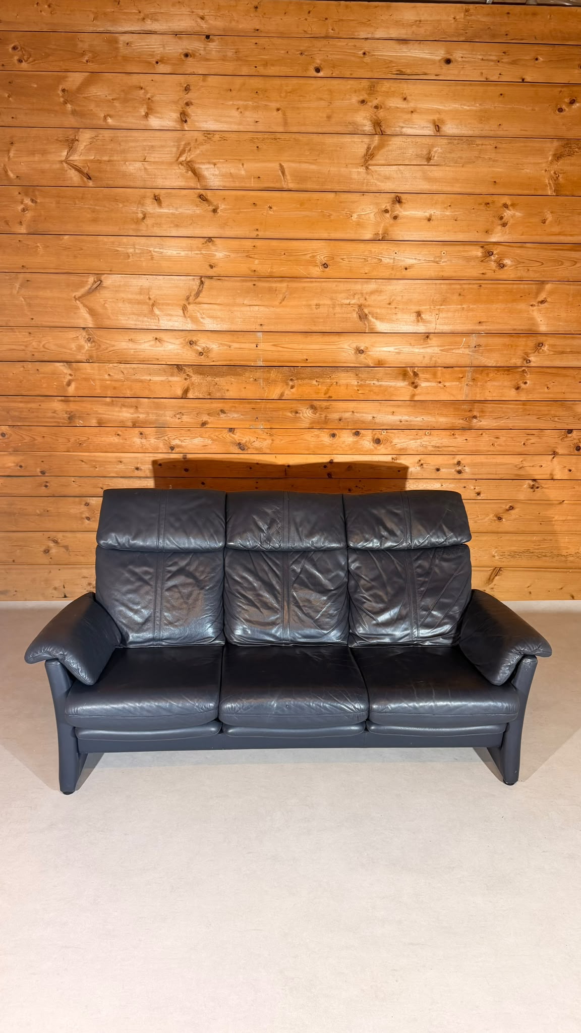 Longlife Valdalpone Leder 3-Sitzer Sofa in Dunkelblau