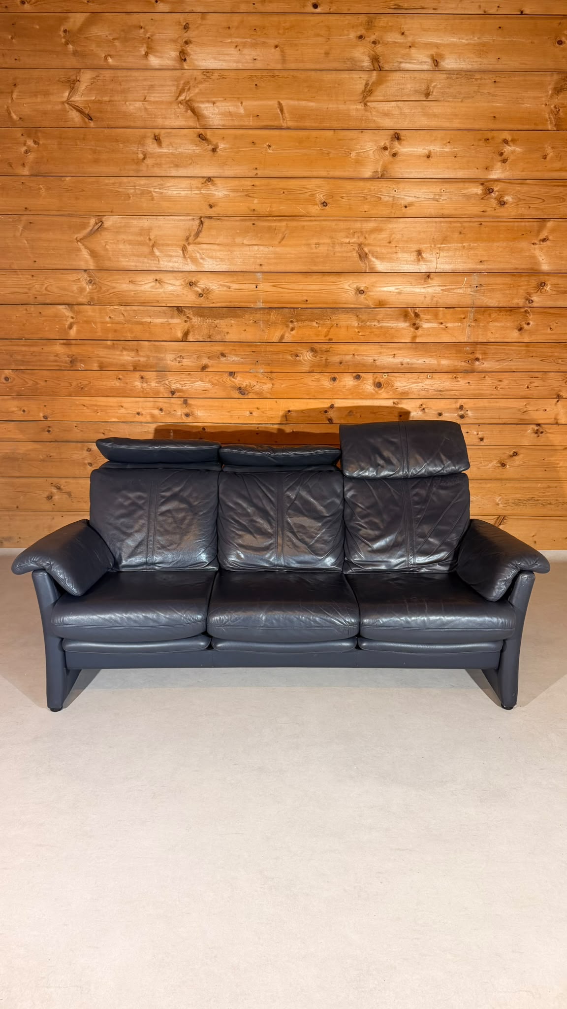 Longlife Valdalpone Leder 3-Sitzer Sofa in Dunkelblau
