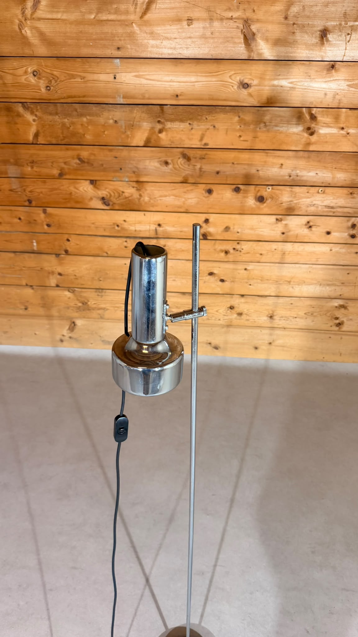 Vintage Spot Stehlampe Chrom verstellbar 70er Design