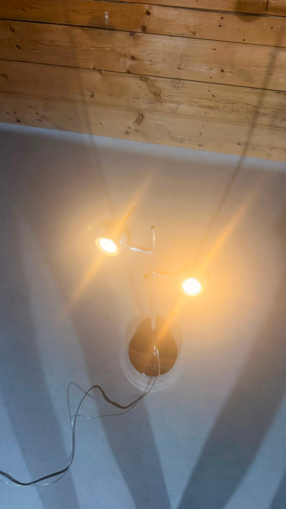 Space Age Design Stehlampe Chrom 2-flammig Kugelspots