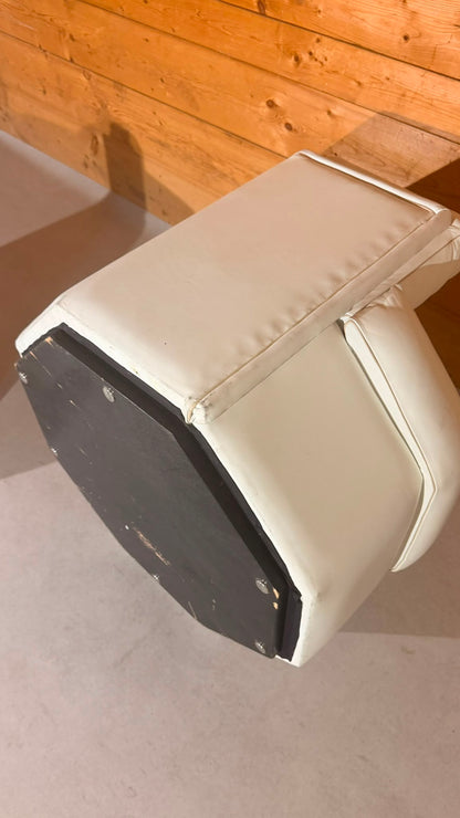 2 Postmoderne Oktagon Loungesessel aus Leder aus den 80er