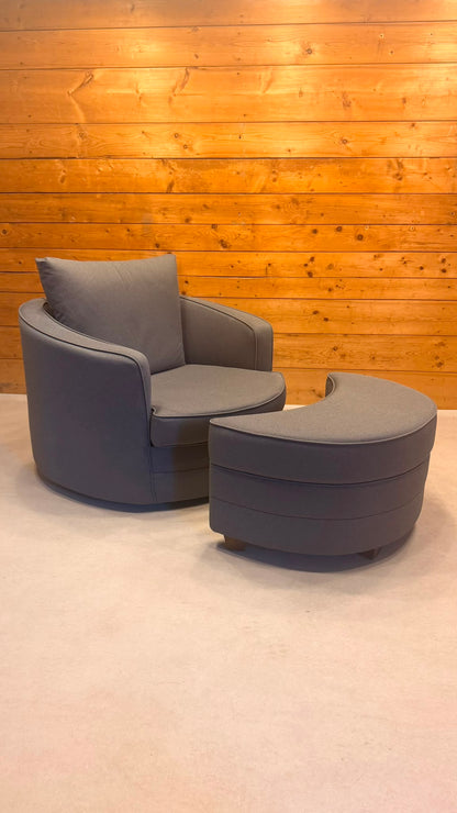 Moderner Drehsessel Lese Sessel mit passendem Hocker in Grau