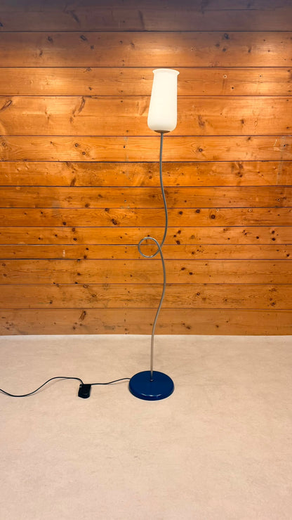 Postmoderne italienische La Relco Stehlampe in Tulpenform