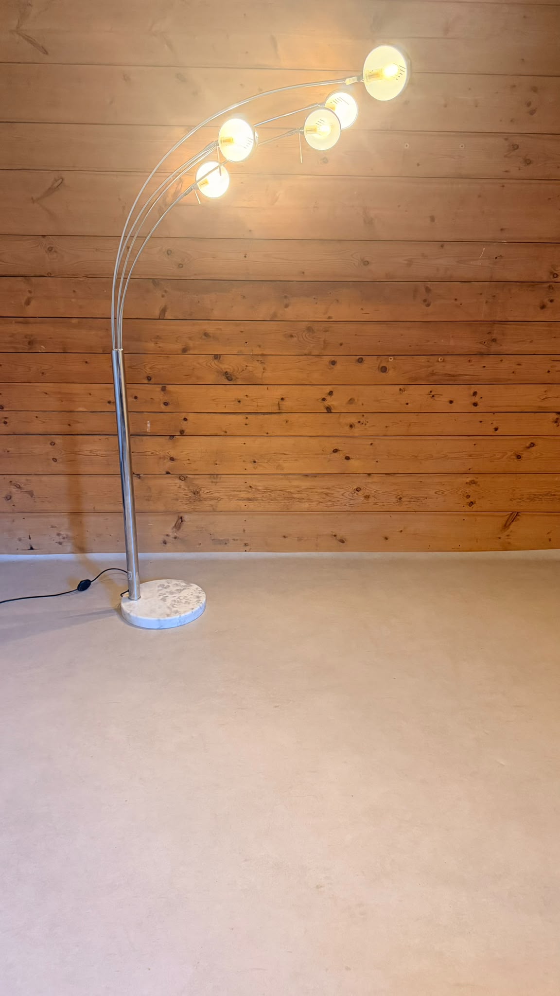 5-flammige Bogenlampe Chrom mit Marmorfuss