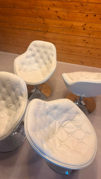 Drehbare Lounge Sessel Weiss Chrom im Space Age Stil
