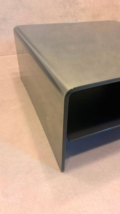 Couchtisch Coffee Table aus gebogenem getöntem Glas