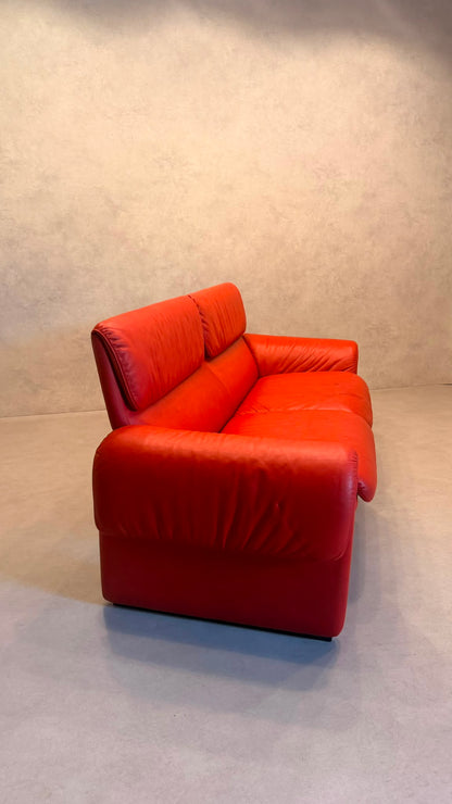 Rotes De Sede DS-2011 Ledersofa aus den 80`s