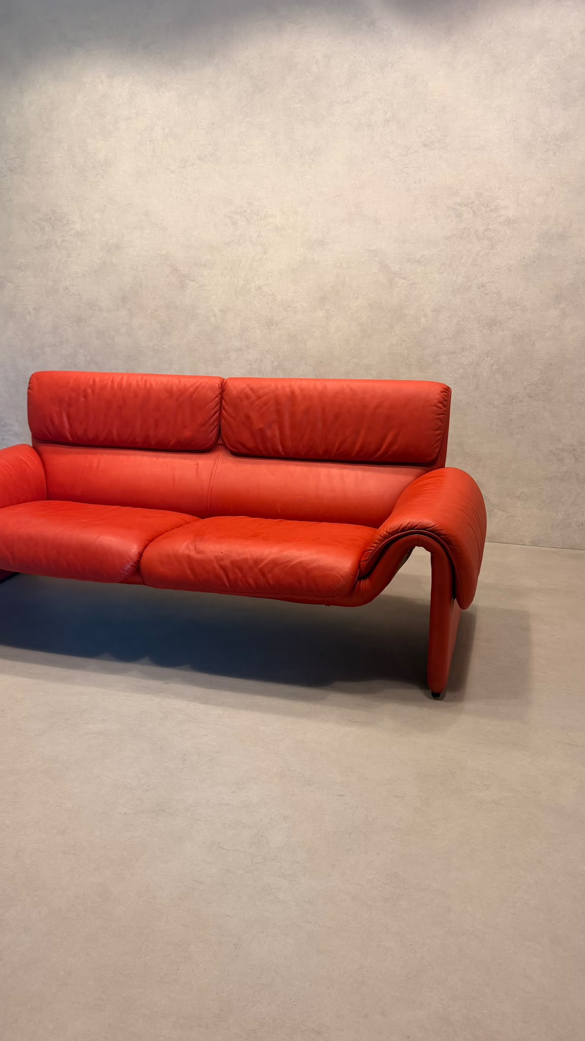 Rotes De Sede DS-2011 Ledersofa aus den 80`s
