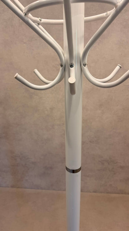 Garderobenständer aus Metall in Weiss