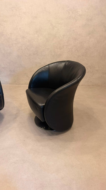 PM Oelsa Sylt Lounge Sessel Drehsessel aus Leder in schwarz
