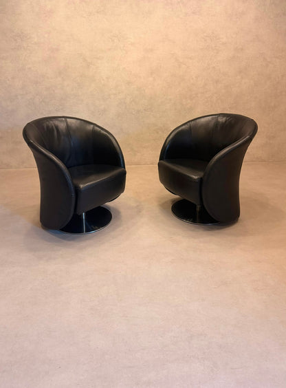 PM Oelsa Sylt Lounge Sessel Drehsessel aus Leder in schwarz