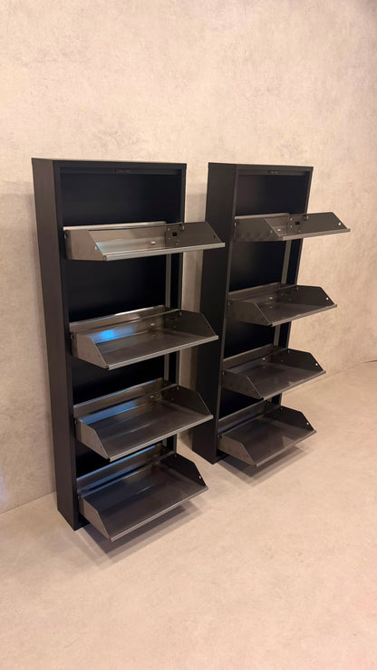Design Schuhschrank in Schwarz mit Metallfronten