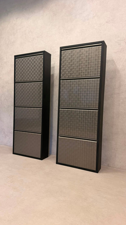 Design Schuhschrank in Schwarz mit Metallfronten