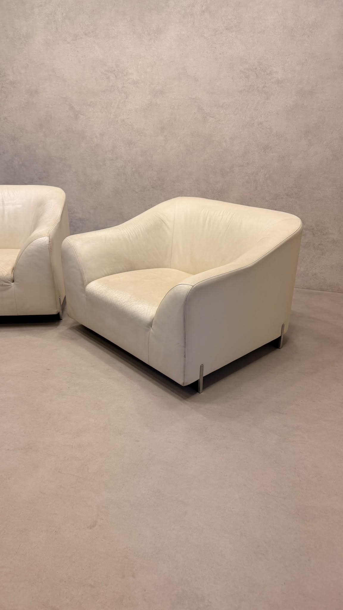 Ligne Roset Snowdonia Leder-Sessel designt von Eric Jourdan
