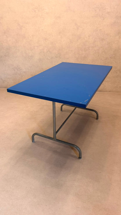 Schaffner Gartentisch klappbar aus Metall in blau lackiert