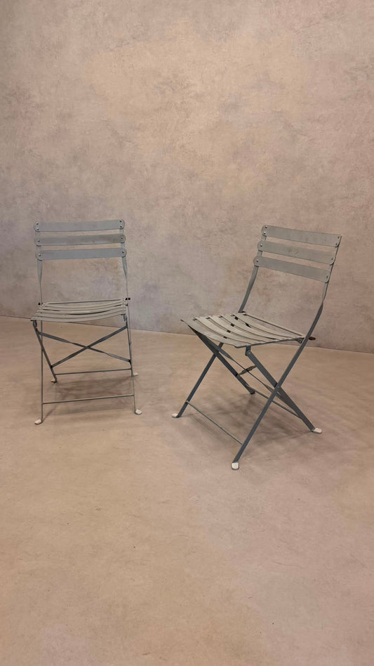 2er Set Bistro Garten Klappstühle aus Metall in Grau