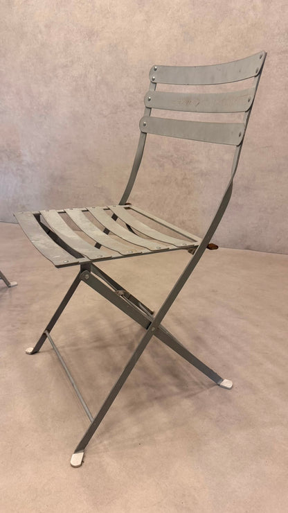 2er Set Bistro Garten Klappstühle aus Metall in Grau