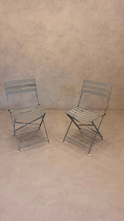 2er Set Bistro Garten Klappstühle aus Metall in Grau