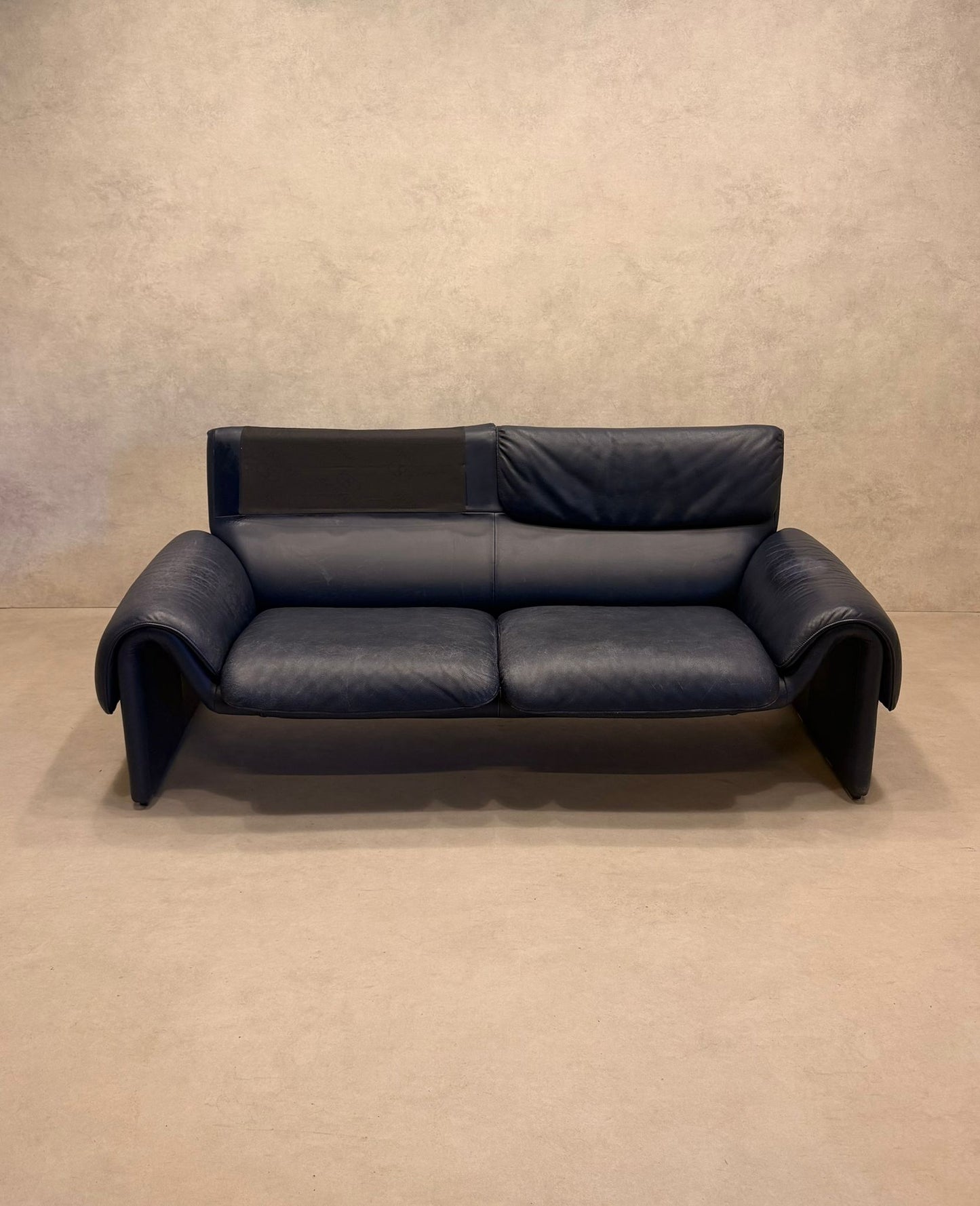 Blaues De Sede DS-2011 Sofa aus Leder 80er Jahre