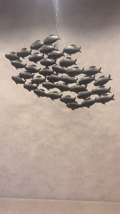 Grosse Fischschwarm Wandskulptur aus Metall
