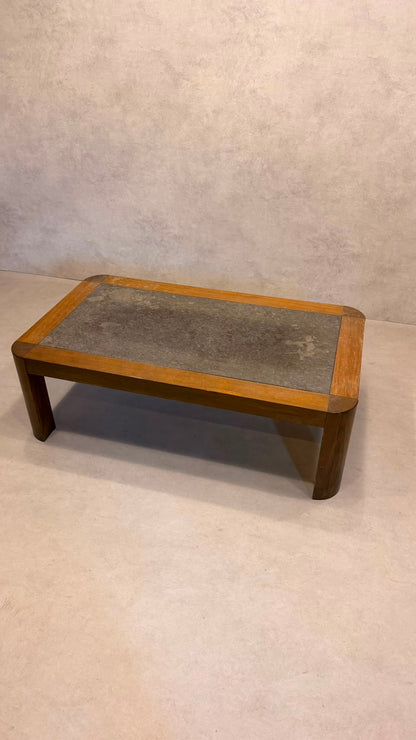 Brutalistischer Eiche Couchtisch mit Schieferplatte 70er