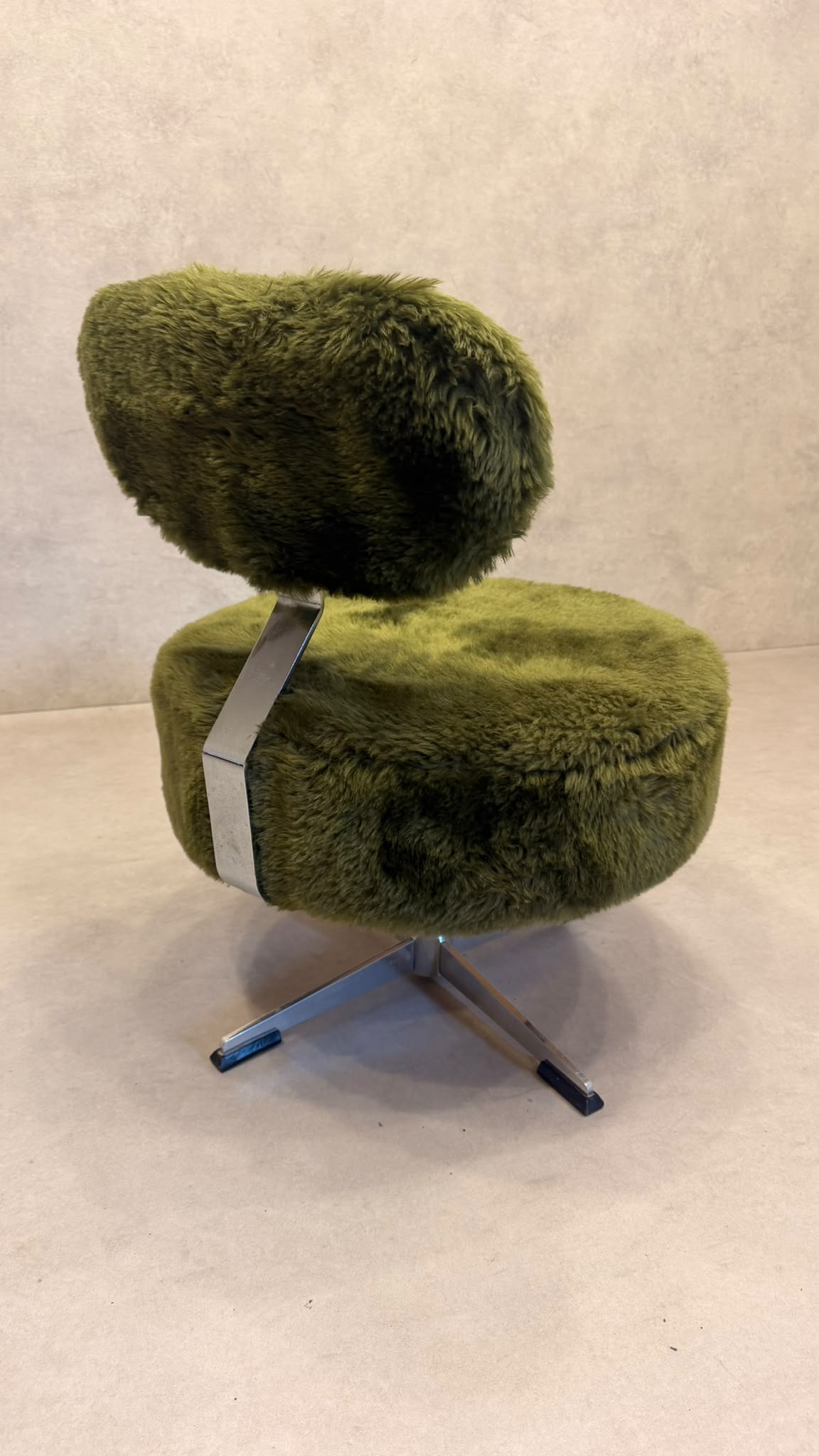 Vintage 70er Flokati Plüsch Sessel Lounge Stuhl Olivgrün