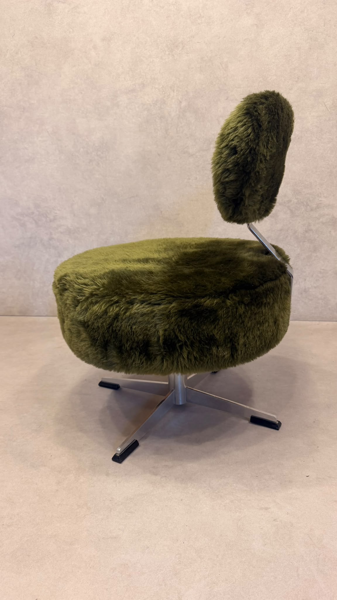 Vintage 70er Flokati Plüsch Sessel Lounge Stuhl Olivgrün