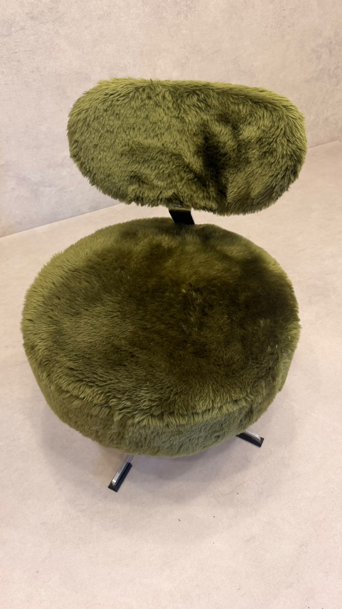 Vintage 70er Flokati Plüsch Sessel Lounge Stuhl Olivgrün