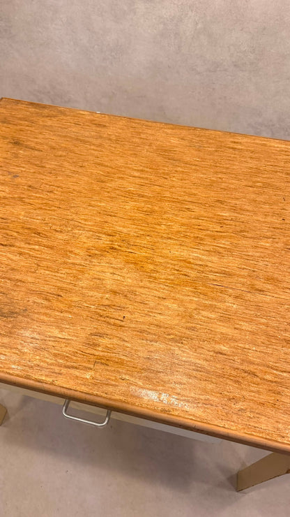 Vintage retro Tisch Küchentisch aus Holz mit Schublade
