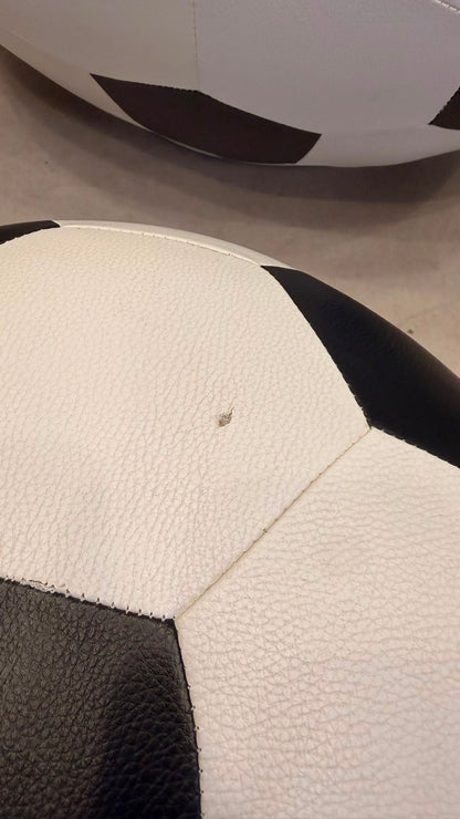 Design Fussball Sessel drehbar mit passendem Hocker
