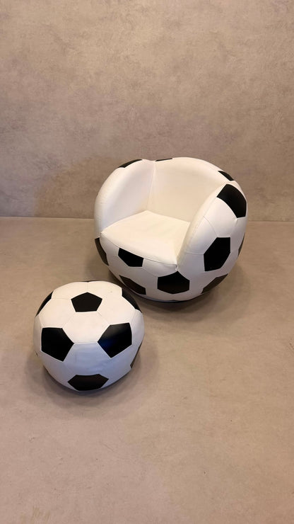 Design Fussball Sessel drehbar mit passendem Hocker