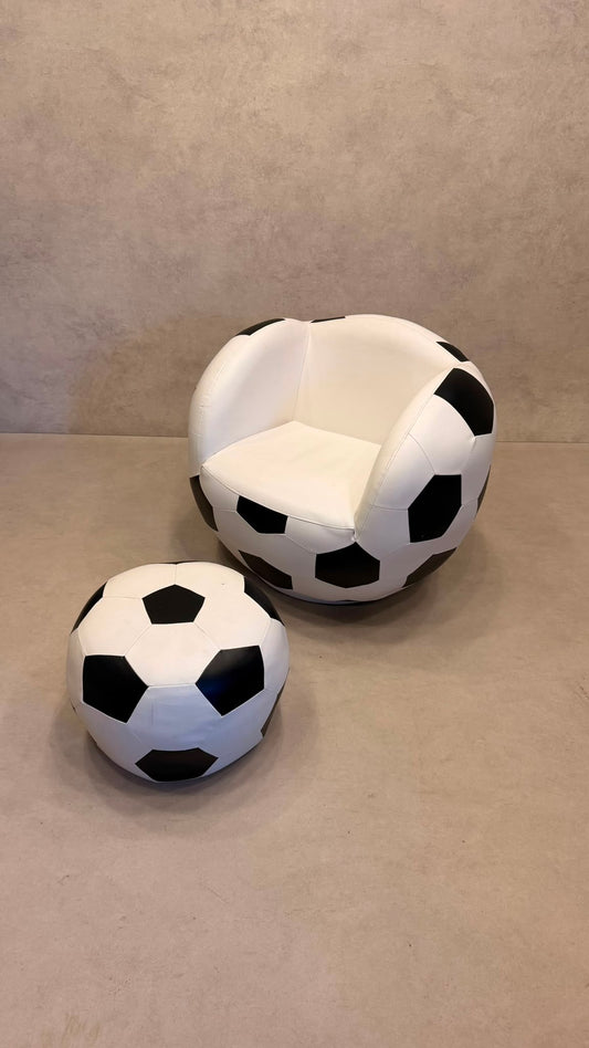 Design Fussball Sessel drehbar mit passendem Hocker