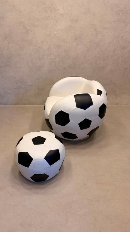 Design Fussball Sessel drehbar mit passendem Hocker